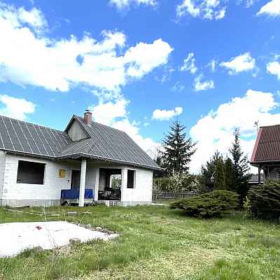 dom na sprzedaż - Pucice,  - ID 399744 | swiatnieruchomosci.pl