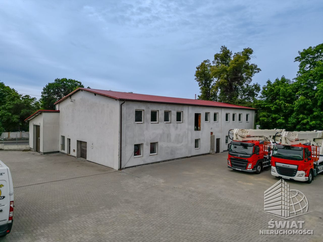 lokal na sprzedaż - Łobez,  - ID 428892 | swiatnieruchomosci.pl