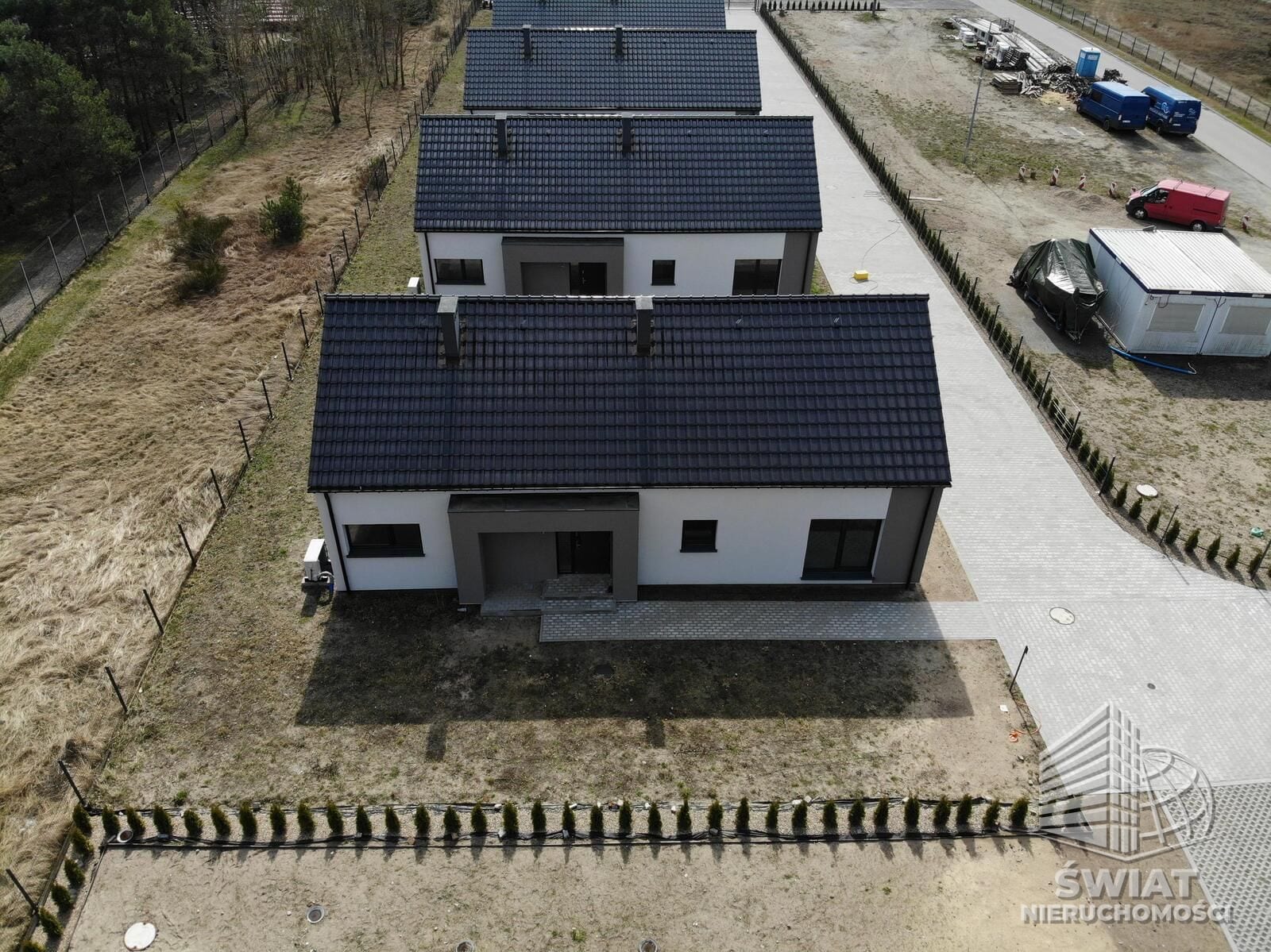 dom na sprzedaż - Modrzewie,  - ID 439431 | swiatnieruchomosci.pl