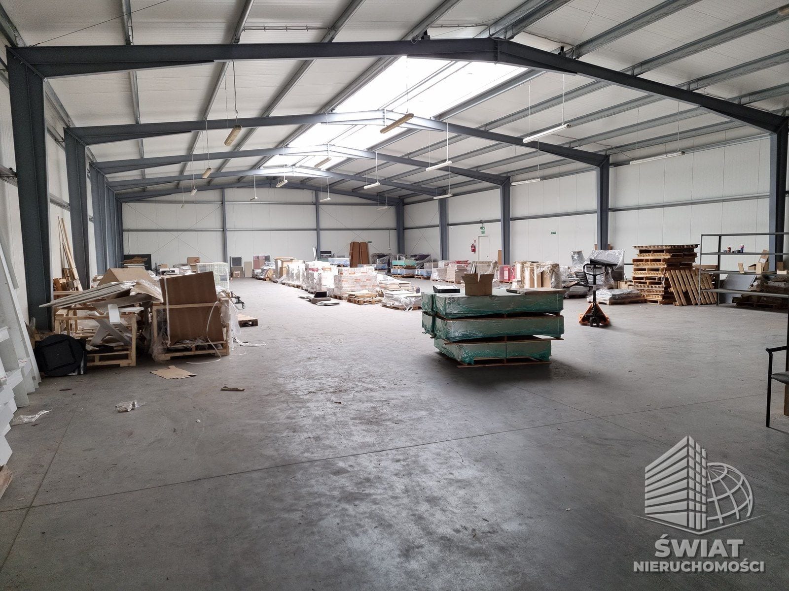 obiekt na wynajem - Przecław,  - ID 443106 | swiatnieruchomosci.pl