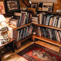 Jak zaaranżować biblioteczkę i czytelnię w domu?
