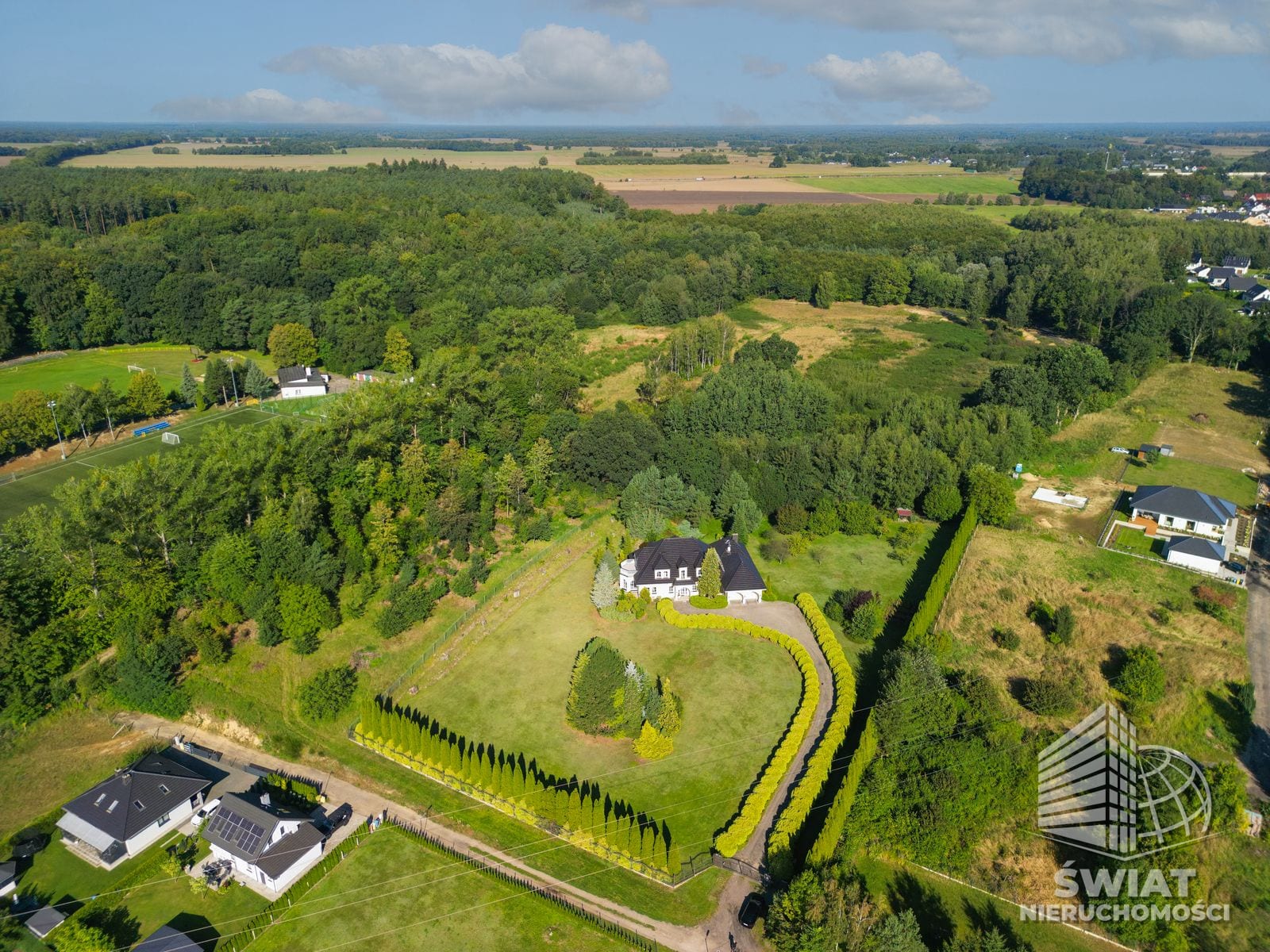 Dom na sprzedaż, Nowogard, 7 pokoi, 560 m² — VLX20353, zdjęcie 1