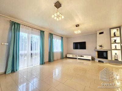 Dom na sprzedaż, Stargard, 5 pokoi, 225 m² — BUS20204, zdjęcie 1